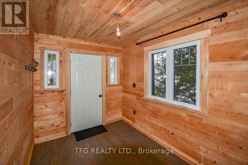 1097 Corylus Lane, Dysart Et Al, ON - Indoor Photo Showing Other Room