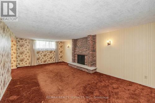 15 Pine Tree Crescent, Brampton, ON - Indoor With Fireplace