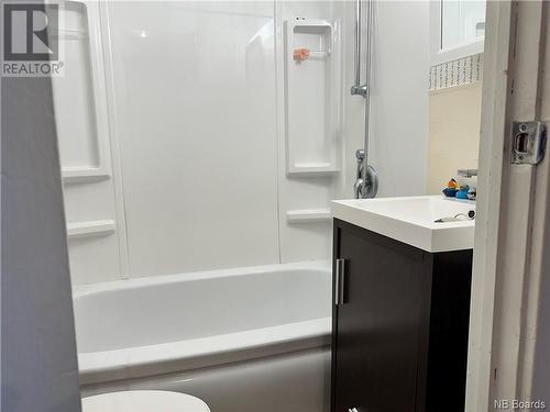 259 Wellington Street, Miramichi, NB - Indoor Photo Showing Bathroom