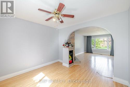 202 Mcmurchy Avenue S, Brampton, ON - Indoor Photo Showing Other Room