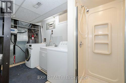 202 Mcmurchy Avenue S, Brampton, ON - Indoor Photo Showing Laundry Room