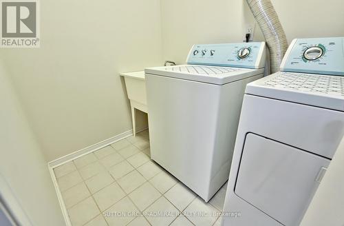 17 Northvale Road, Markham, ON - Indoor Photo Showing Laundry Room