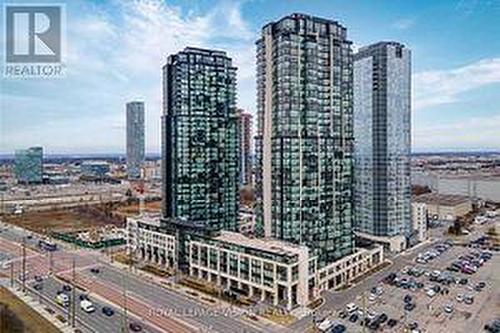 2409 - 2910 Highway 7, Vaughan, ON - Outdoor With View