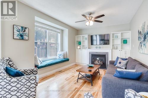 2190 Woodglen Crescent, Burlington, ON - Indoor Photo Showing Living Room With Fireplace