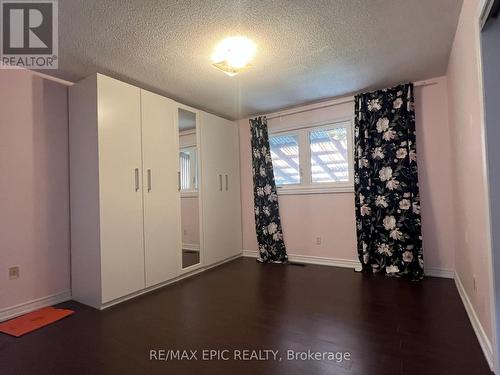 62 Avenue Road, Richmond Hill, ON - Indoor Photo Showing Other Room