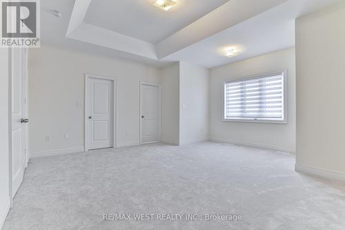 152 Coldwell Bay Circle W, Vaughan, ON - Indoor Photo Showing Other Room