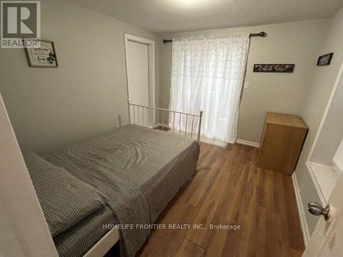 23 Elgin Street, Orillia, ON - Indoor Photo Showing Bedroom