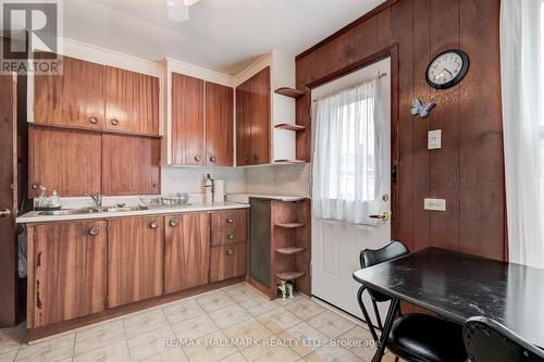 56 Mortimer Avenue, Toronto, ON - Indoor Photo Showing Kitchen