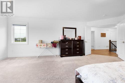 22 Higham Place, Clarington, ON - Indoor Photo Showing Bedroom