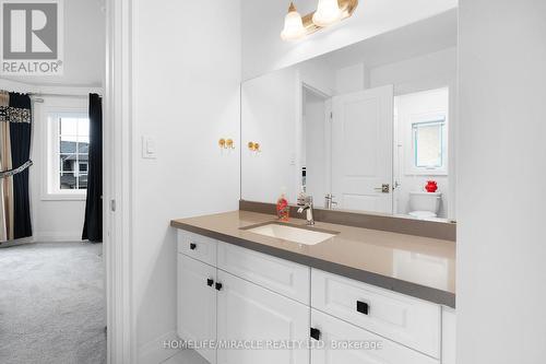 22 Higham Place, Clarington, ON - Indoor Photo Showing Bathroom
