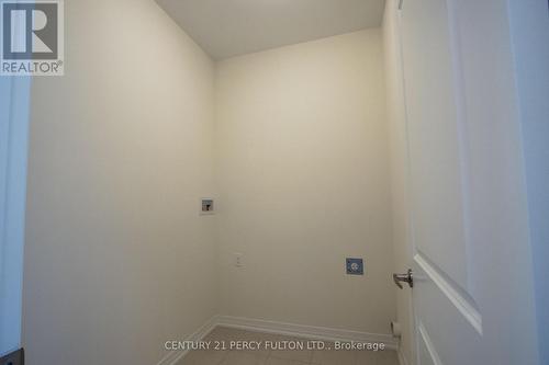 1055 Cameo Street, Pickering, ON - Indoor Photo Showing Other Room