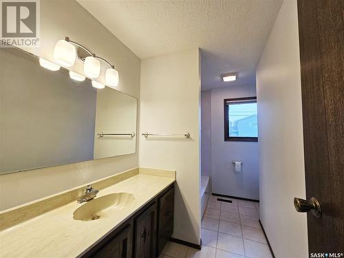 1282 111Th Street, North Battleford, SK - Indoor Photo Showing Bathroom
