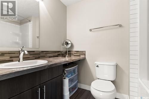 #125 5301 Universal Crescent, Regina, SK - Indoor Photo Showing Bathroom