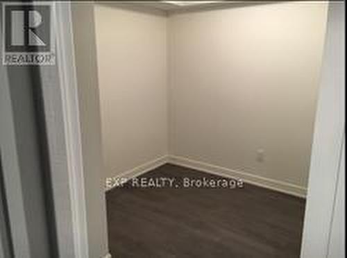 1135 - 525 Adelaide Street W, Toronto, ON - Indoor Photo Showing Other Room