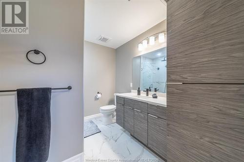 728 Brownstone Drive Unit# 409, Lakeshore, ON - Indoor Photo Showing Bathroom