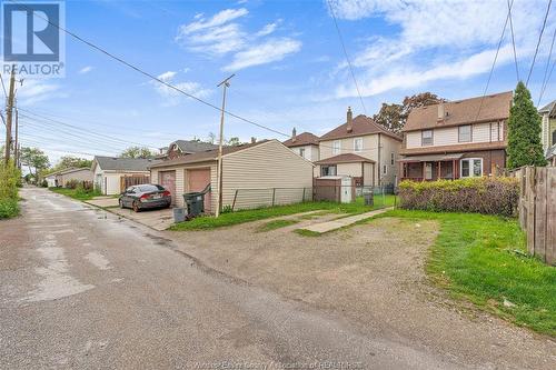 740 Moy, Windsor, ON - Outdoor