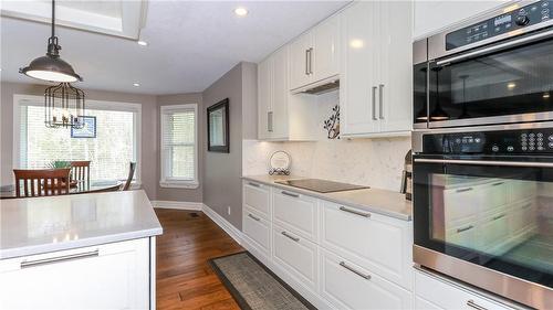 79 Kingfisher Crescent, Tiny, ON - Indoor Photo Showing Kitchen