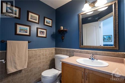 141 West Ridge Drive, Stittsville, ON - Indoor Photo Showing Bathroom