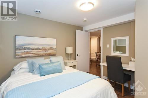 1831 Belval Crescent, Ottawa, ON - Indoor Photo Showing Bedroom