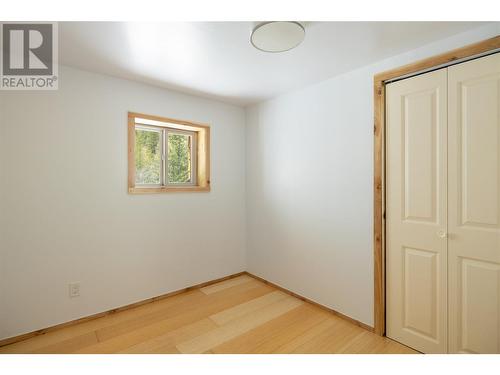 1538 Creighton Valley Road, Lumby, BC - Indoor Photo Showing Other Room