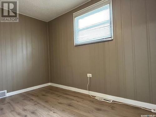 325 8Th Avenue W, Melville, SK - Indoor Photo Showing Other Room