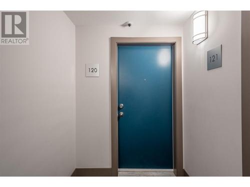 775 Academy Way Unit# 120, Kelowna, BC - Indoor Photo Showing Other Room