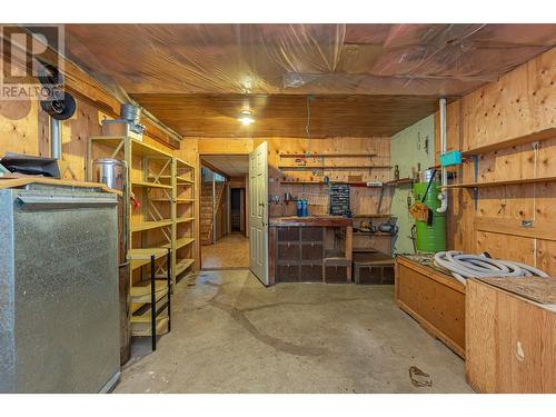 2710 Tranquil Place, Blind Bay, BC - Indoor