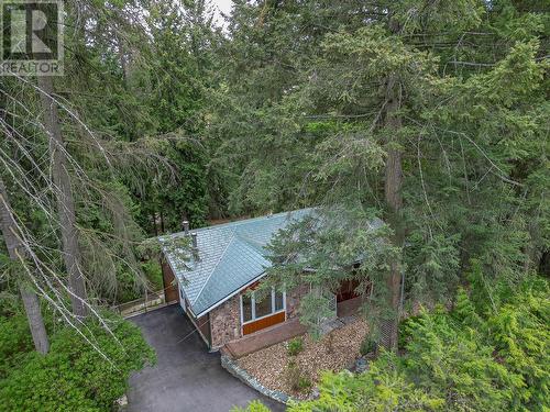 2710 Tranquil Place, Blind Bay, BC - Outdoor