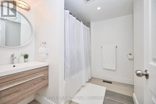 186 Wellington Street, Port Colborne, ON - Indoor Photo Showing Bathroom