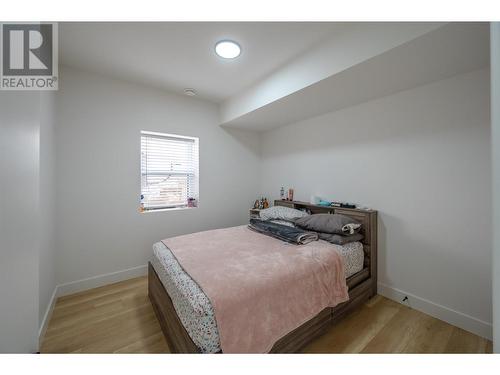 1074 Elk Street, Penticton, BC - Indoor Photo Showing Bedroom