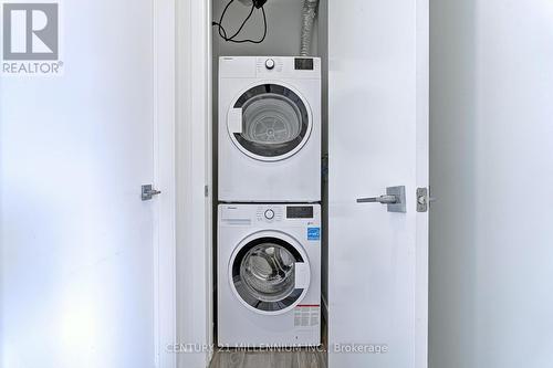 308 - 455 Charlton Avenue E, Hamilton, ON - Indoor Photo Showing Laundry Room