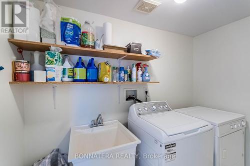 769 Angler Way, Waterloo, ON - Indoor Photo Showing Laundry Room