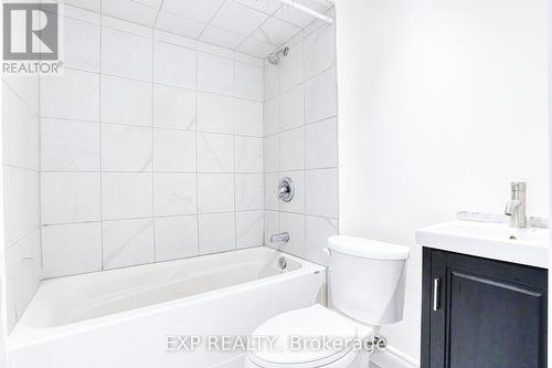 Lower - 75 Manning Avenue, Hamilton, ON - Indoor Photo Showing Bathroom
