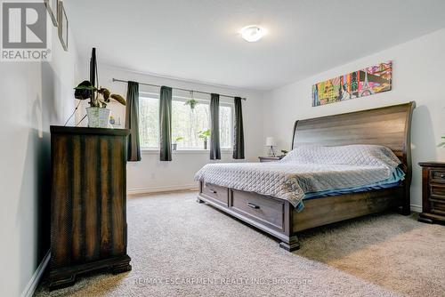 95 Woodedge Circle, Kitchener, ON - Indoor Photo Showing Bedroom