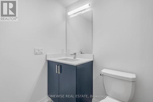 208 - 485 Logan Avenue, Toronto, ON - Indoor Photo Showing Bathroom