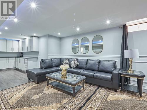 110 Root Crescent, Ajax, ON - Indoor Photo Showing Living Room