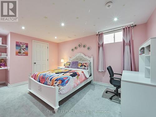 110 Root Crescent, Ajax, ON - Indoor Photo Showing Bedroom