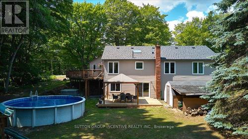 5617 7 Line N, Oro-Medonte, ON - Outdoor With Above Ground Pool With Backyard
