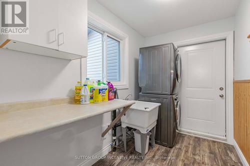 5617 7 Line N, Oro-Medonte, ON - Indoor Photo Showing Laundry Room
