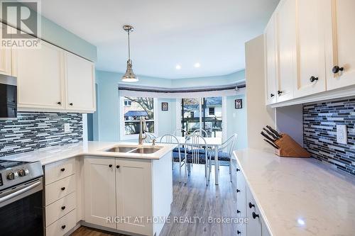 765 Barnes Crescent, Oshawa, ON - Indoor Photo Showing Kitchen With Double Sink
