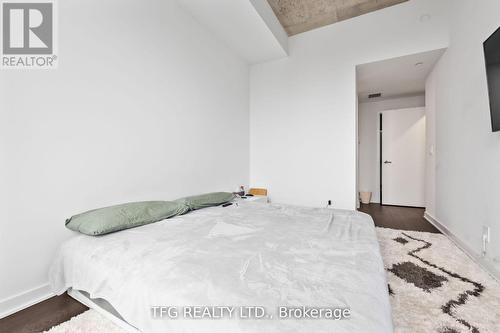 810 - 2720 Dundas Street W, Toronto, ON - Indoor Photo Showing Bedroom