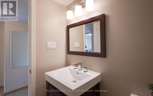 54 Pinebrook Avenue, Toronto, ON - Indoor Photo Showing Bathroom