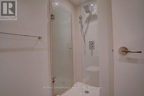 401 - 60 Colborne Street, Toronto, ON - Indoor Photo Showing Bathroom