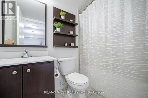 2808 - 275 Yorkland Road, Toronto, ON - Indoor Photo Showing Bathroom
