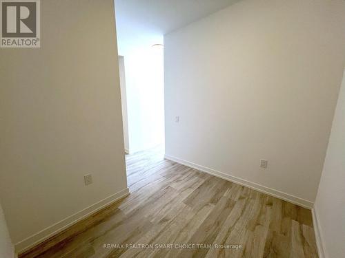 2610 - 8 Olympic Garden Drive, Toronto, ON - Indoor Photo Showing Other Room