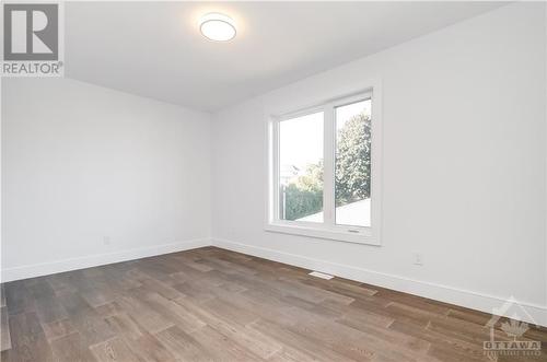 842 Maplewood Avenue Unit#A, Ottawa, ON - Indoor Photo Showing Other Room