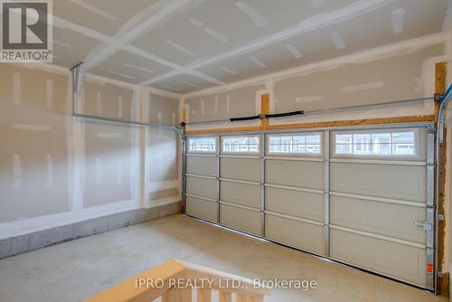 16 Oakmont Drive, Loyalist, ON - Indoor Photo Showing Garage