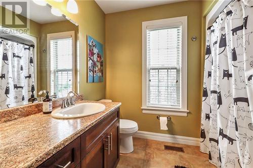 394 Belliveau Street, Dieppe, NB - Indoor Photo Showing Bathroom