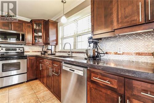 394 Belliveau Street, Dieppe, NB - Indoor Photo Showing Kitchen