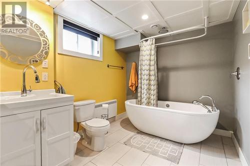 394 Belliveau Street, Dieppe, NB - Indoor Photo Showing Bathroom